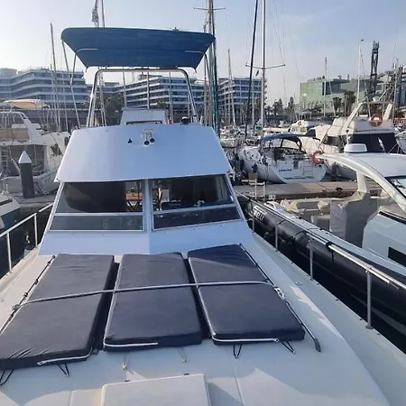 Båthotell Spacious And Cozy Boat House In Barcelona